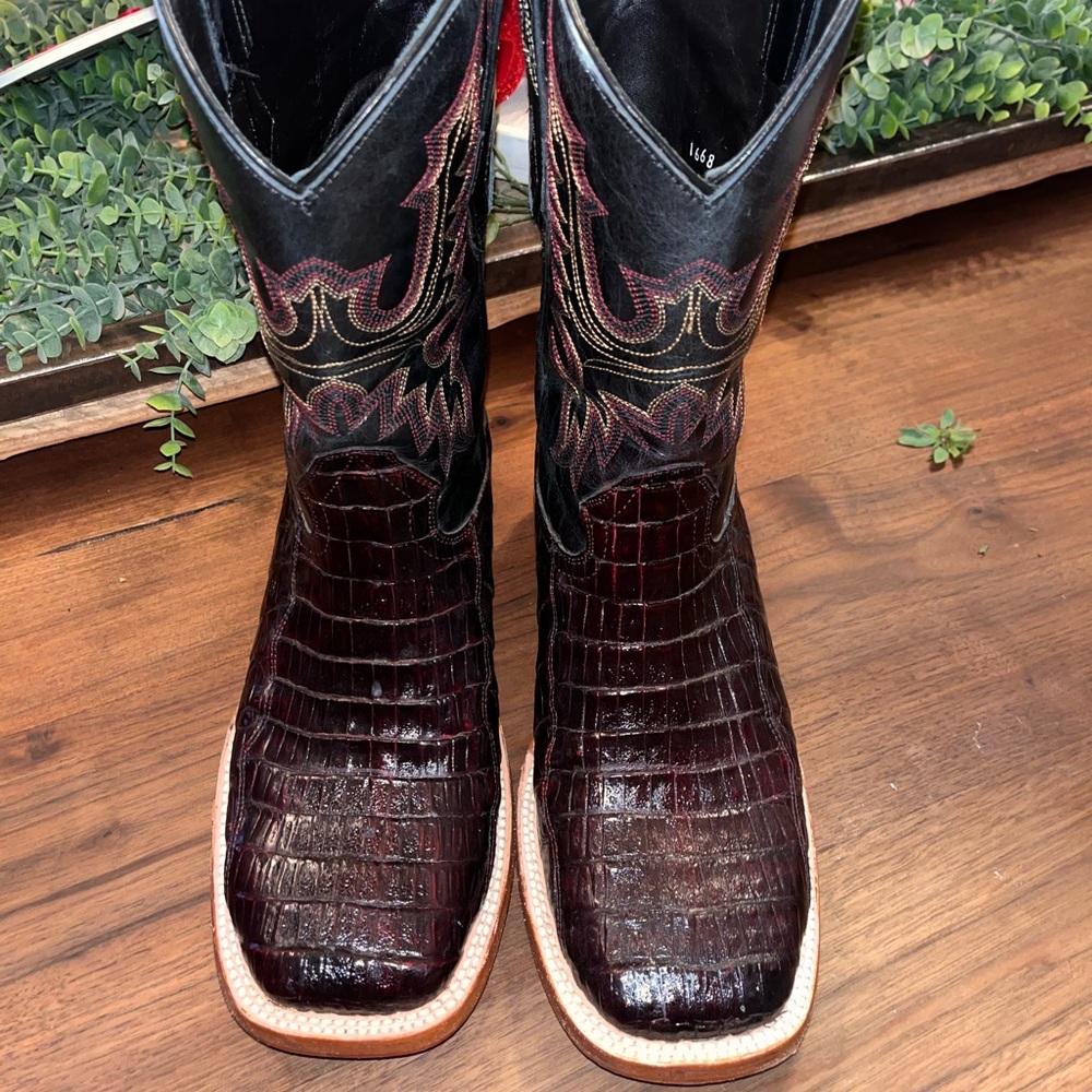 IMAN Men's Black and Brown Crocodile Boots